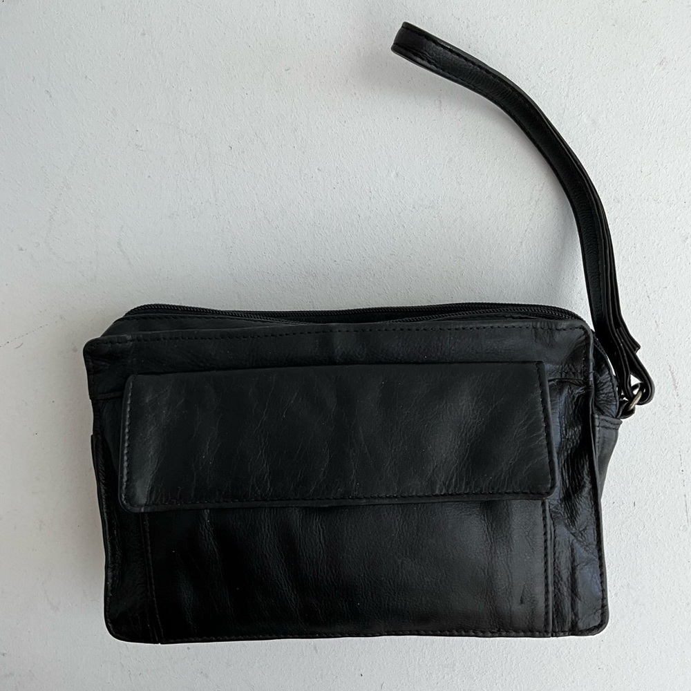 Vintage Black Leather Travel Organizer Zip Wallet Wristlet Clutch Purse Pockets
